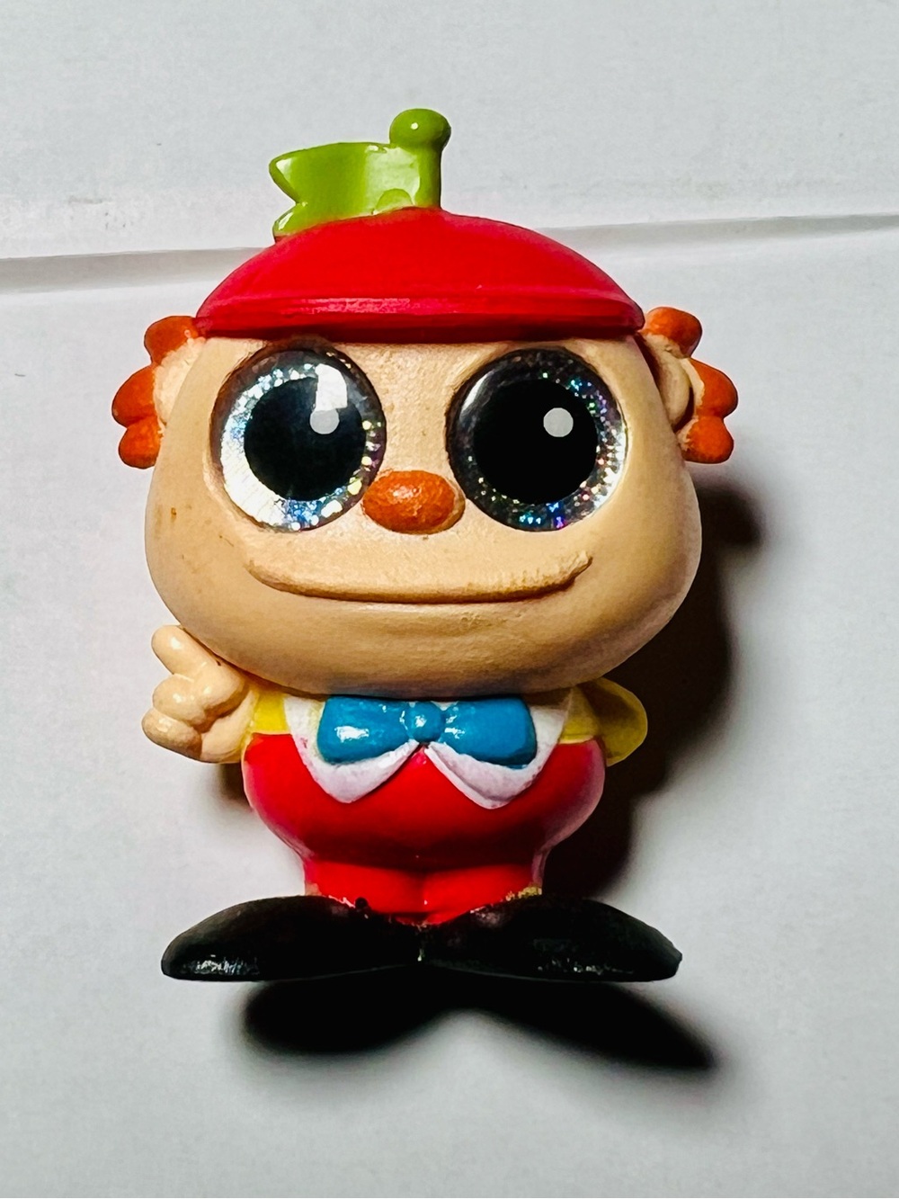 Disney Doorables - Tweedle Dee - Alice In Wonderland - Series 8 - Rare